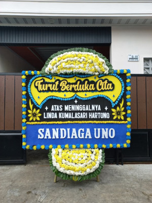 Papan Bunga Duka di Kalibanteng Kidul